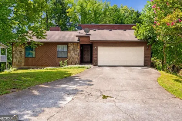 2829 Quinbery Drive, Snellville, GA 30039