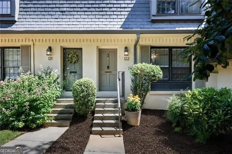 122 Woodmere Square Nw, Atlanta, GA 30327 - #2
