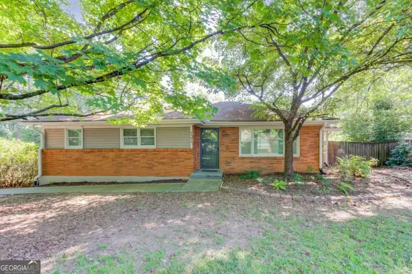 4594 Chamblee Tucker Road, Tucker, GA 30084