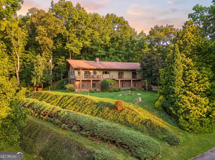 1135 Daves Creek Road, Franklin, NC 28734 - #2