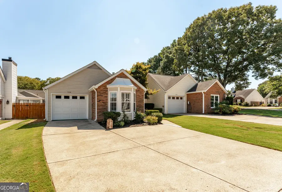 1318 Yorkshire Lane, Woodstock, GA 30188 - #2