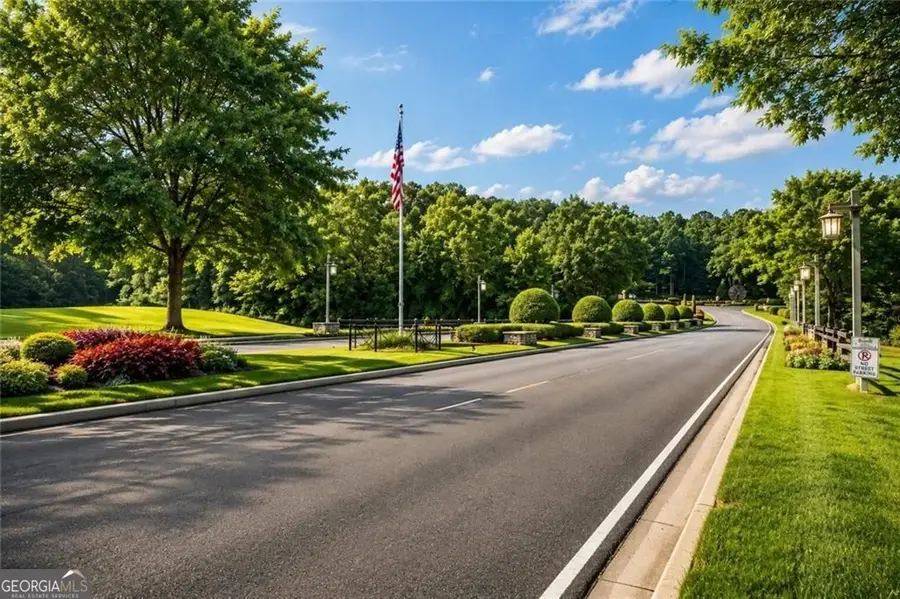 860 Valley Drive, Canton, GA 30114 - #3