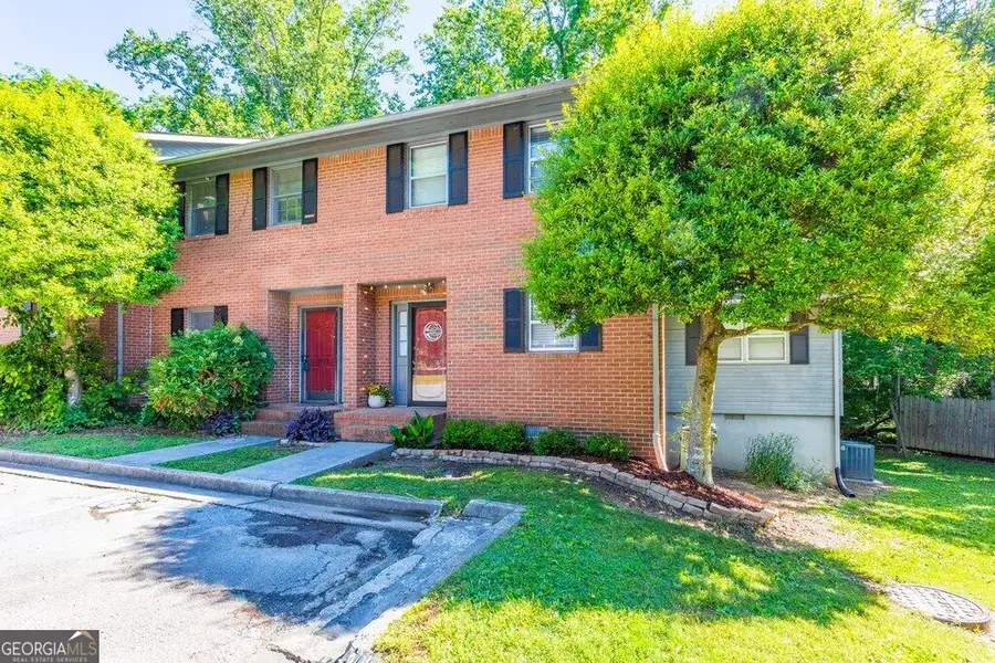 1900 Meadowbrook Circle Nw, Dalton, GA 30720 - #2