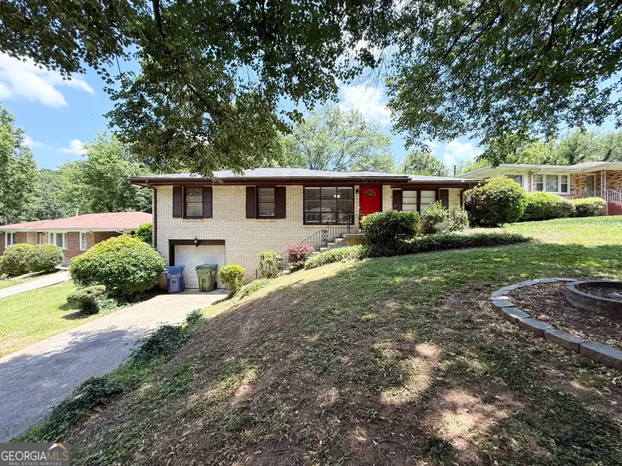 233 W Simon Terrace Nw, Atlanta, GA 30318 - #2