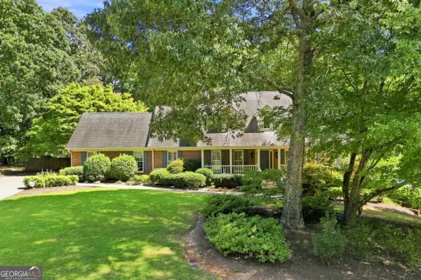 2170 Lullwater Court, Lawrenceville, GA 30043