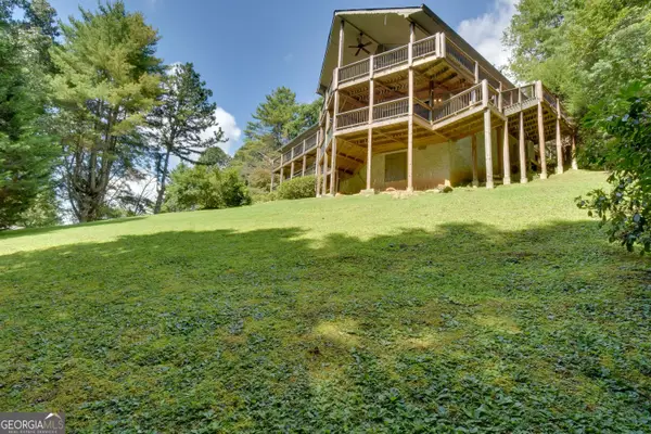 194 Fairway Lane, Dillard, GA 30537
