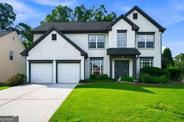 443 Leggett Oaks Lane, Lawrenceville, GA 30043