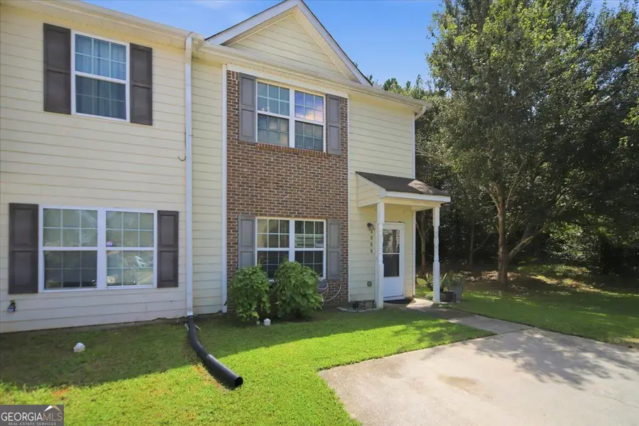 6888 Mountain Circle, Riverdale, GA 30274 - #2