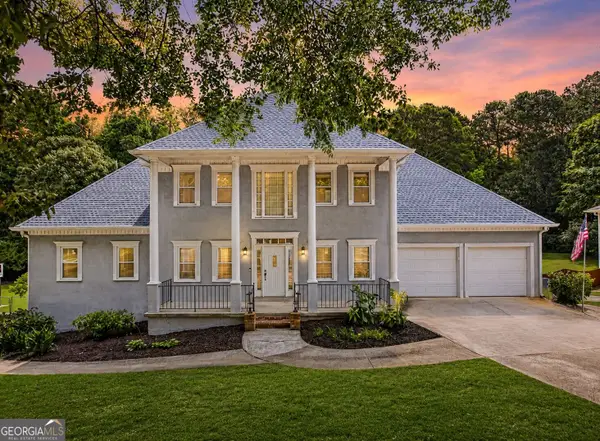 2058 Lakewood Circle, Grayson, GA 30017