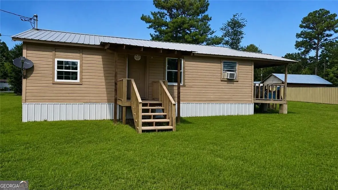 168 Gorham Street, Pembroke, GA 31321 - #1