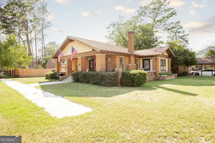711 Holly Street, Waycross, GA 31501 - #2