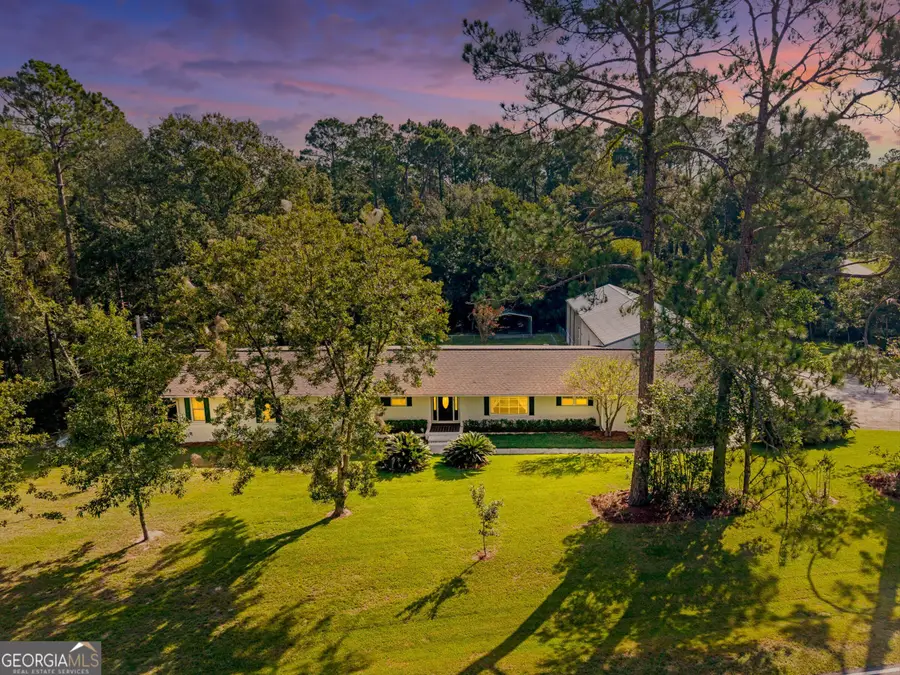 614 N Victory Drive, Lyons, GA 30436 - #2