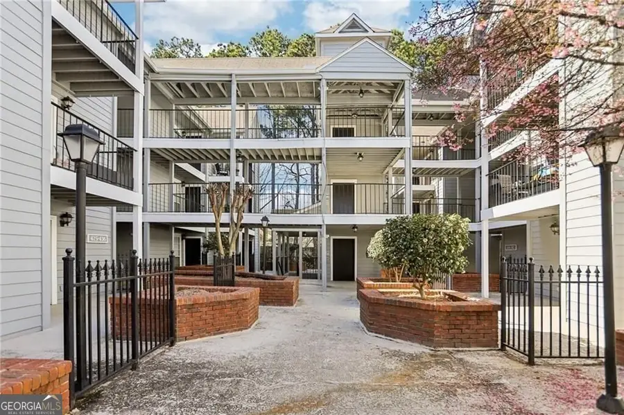 324 Granville Court, Sandy Springs, GA 30328 - #2