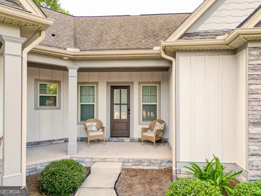 415 Vanderbilt Parkway, Newnan, GA 30265 - #2