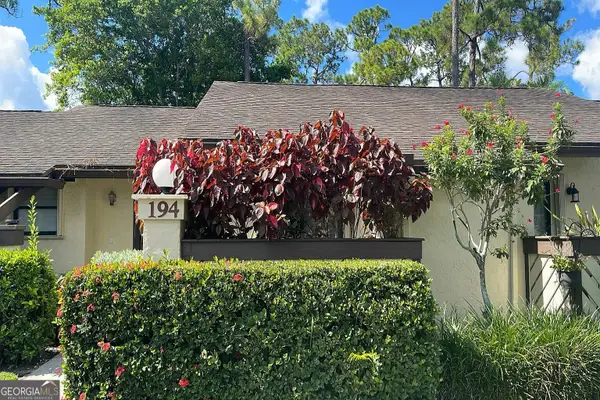 194 Mastic Tree Court, Royal Palm Beach, FL 33411