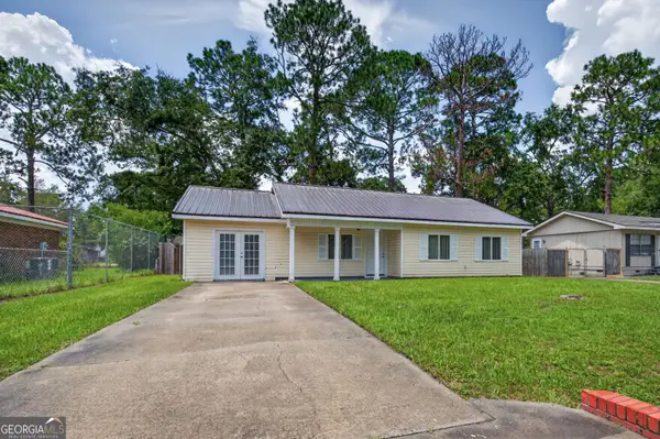 239 Pointe South Drive, Hinesville, GA 31313