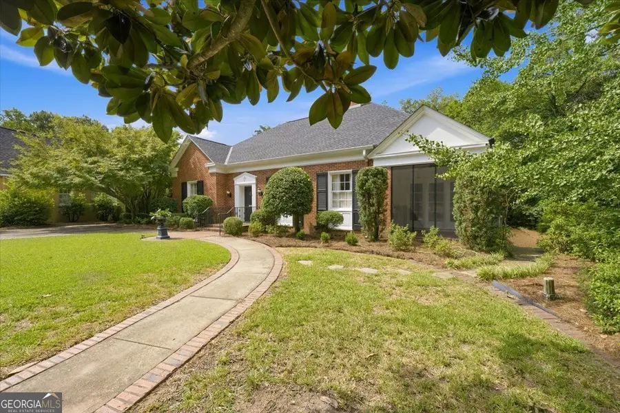 2688 Stanislaus Circle, Macon, GA 31204 - #2