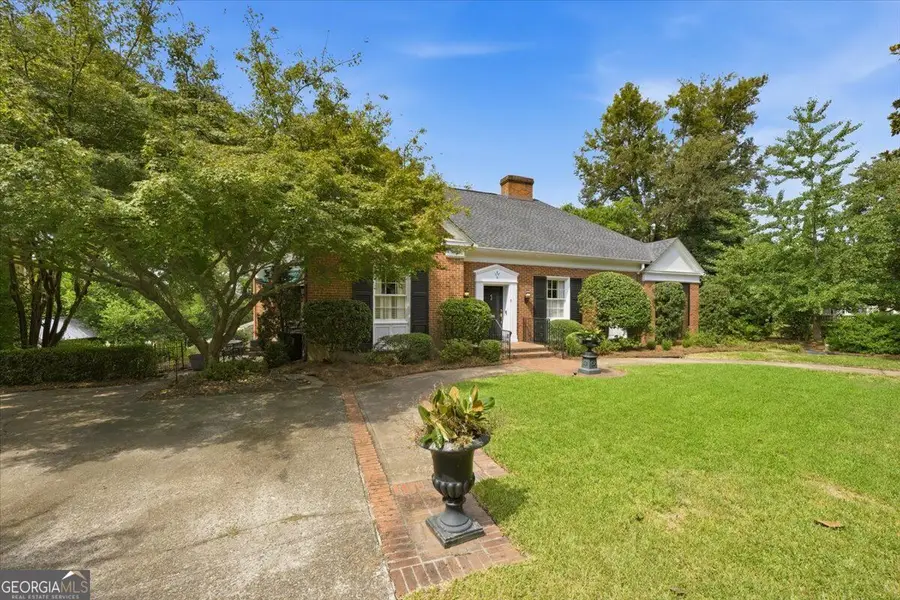 2688 Stanislaus Circle, Macon, GA 31204 - #3
