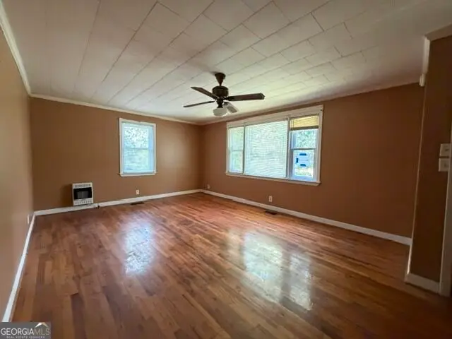 105 Glenn Street, Valley, AL 36854 - #2