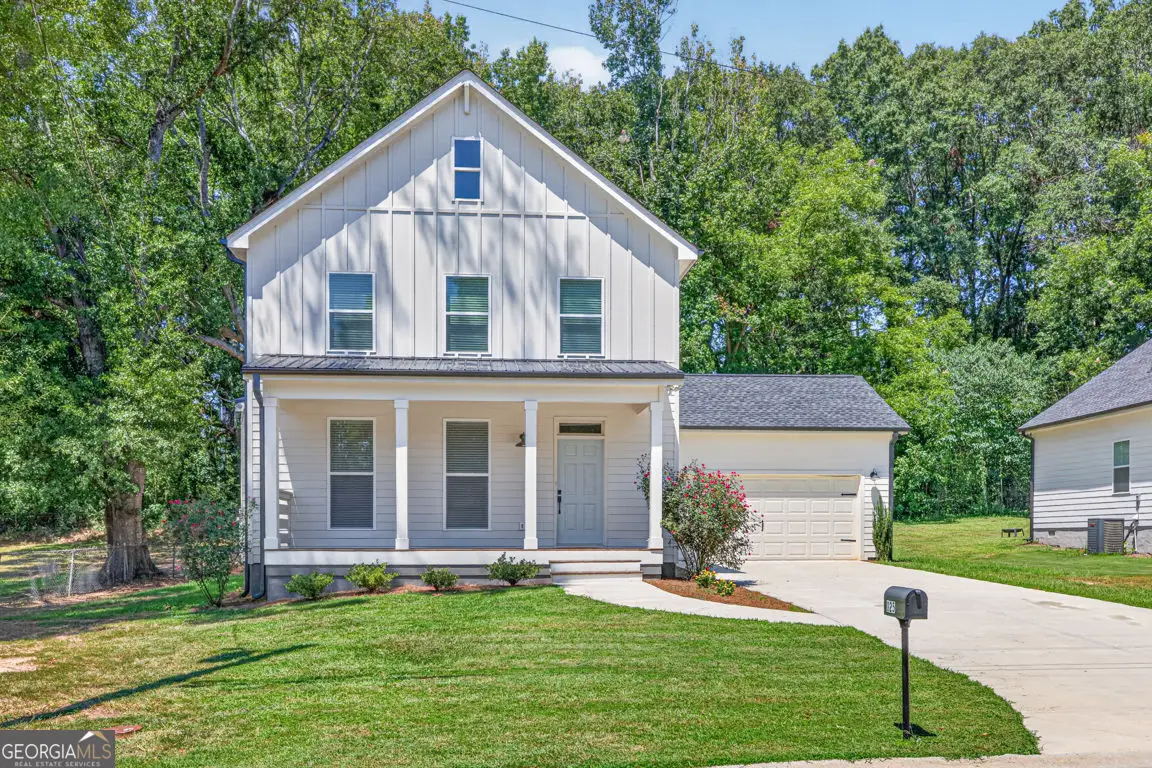 125 E 5th Street, Monroe, GA 30655 - #1