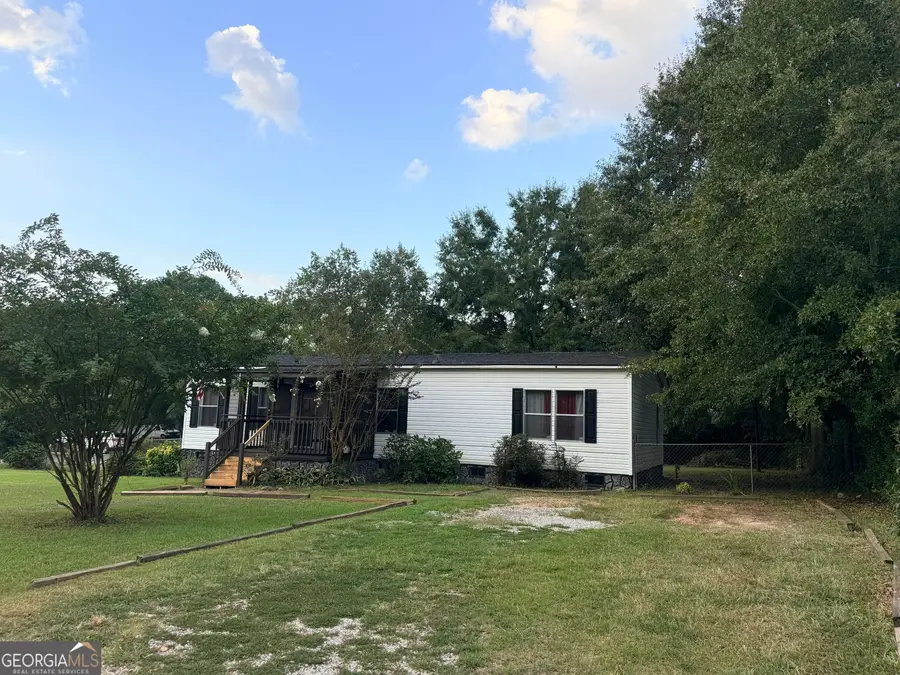 84 Skyland Drive E, Locust Grove, GA 30248 - #2
