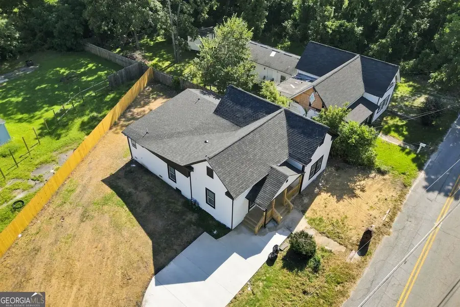 7516 Conyers Street, Lithonia, GA 30058 - #3