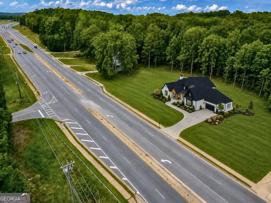 4505 Winder Highway, Flowery Branch, GA 30542 - #2