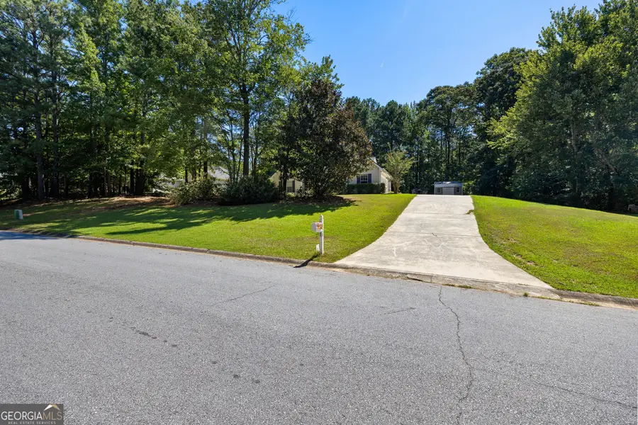 20 Walton Woods Drive, Newnan, GA 30263 - #2