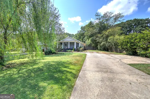 219 Etowah Drive, Cartersville, GA 30120