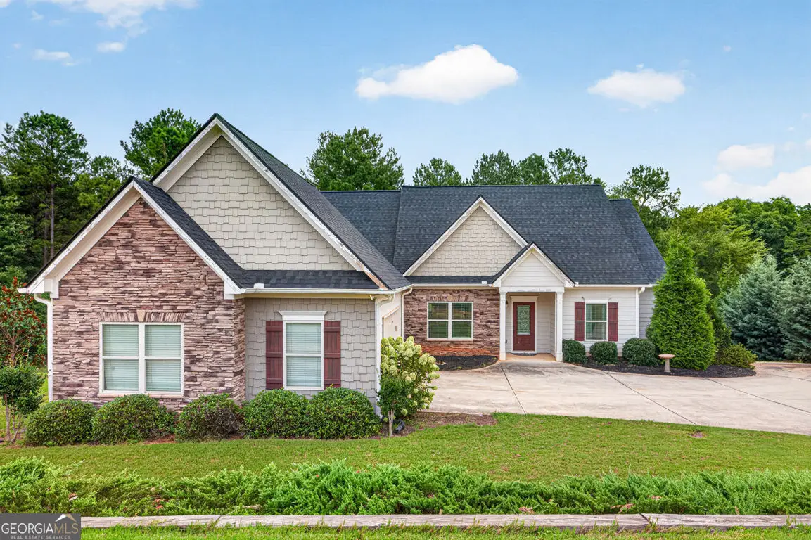 2854 Shadowstone Way, Winder, GA 30680 - #1