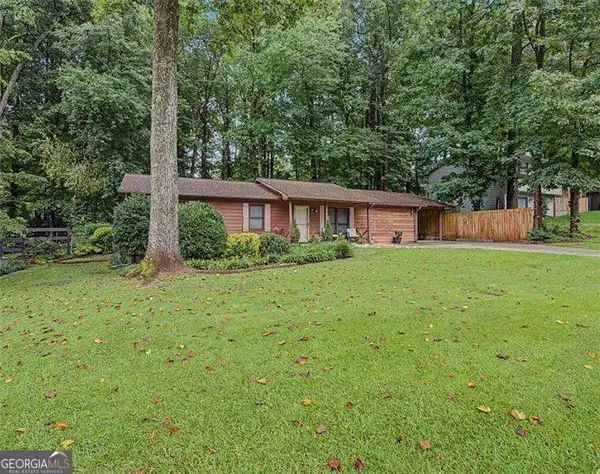 3095 Woodland Drive Nw, Kennesaw, GA 30152