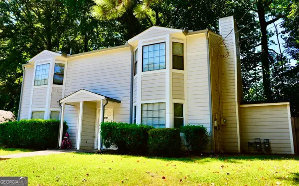 2124 Valley Oaks Drive Se, Smyrna, GA 30080