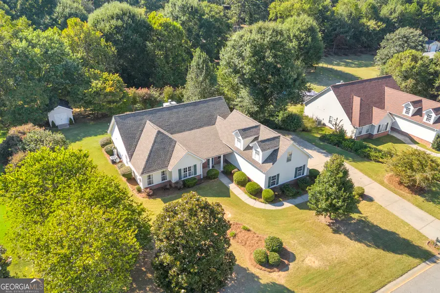 123 Berry Hill Lane, Hoschton, GA 30548 - #2