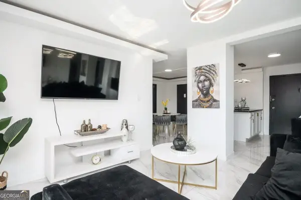 215 Piedmont Avenue Ne #707, Atlanta, GA 30308