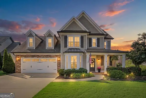 38 Grove Park Circle, Cartersville, GA 30120