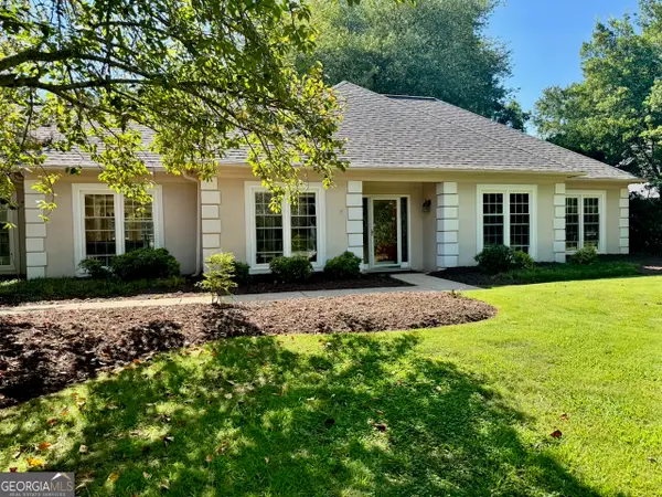 11860 Wexford Club Drive, Roswell, GA 30075
