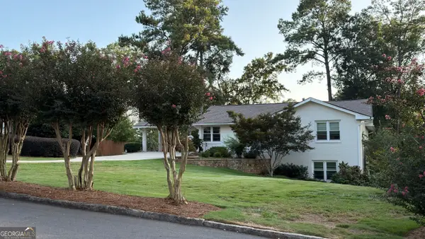6350 N Hampton Drive, Sandy Springs, GA 30328