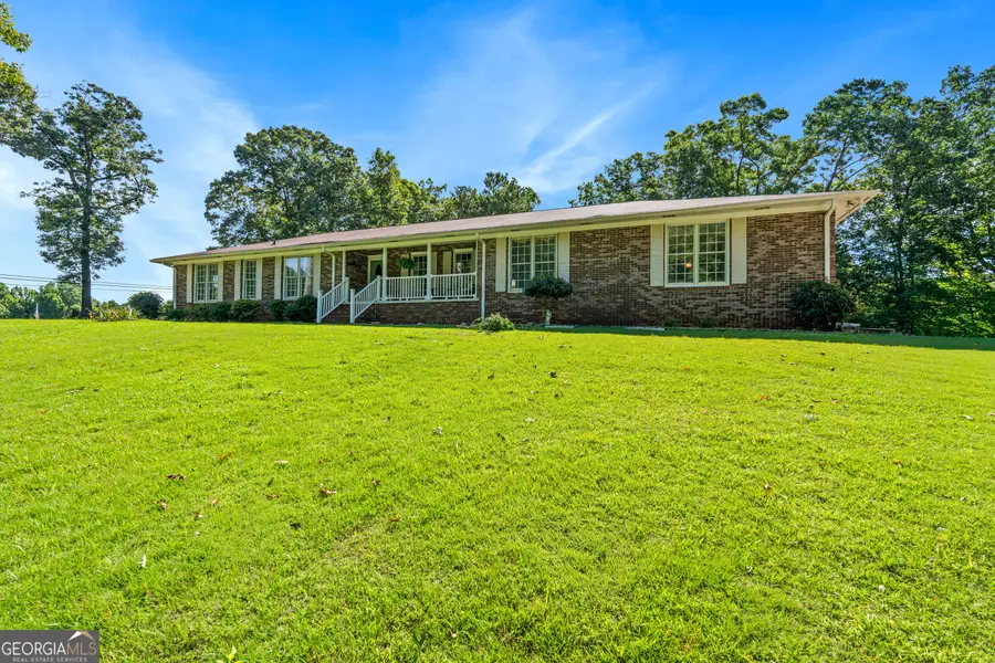 5023 Veterans Memorial Parkway, Lanett, AL 36863 - #2