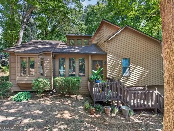 5215 Ferry Creek Lane, Acworth, GA 30102