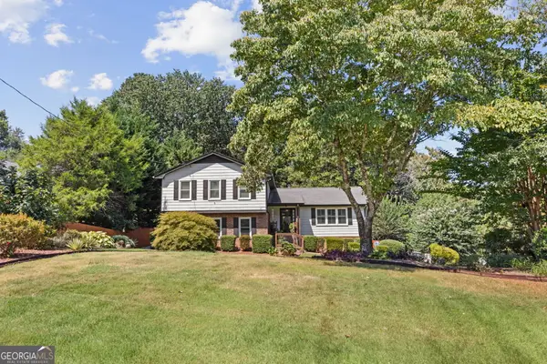 229 Coeur Place Sw, Lilburn, GA 30047
