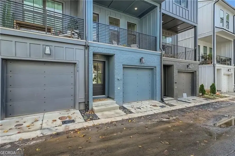 180 Chestnut Circle, Atlanta, GA 30342 - #2