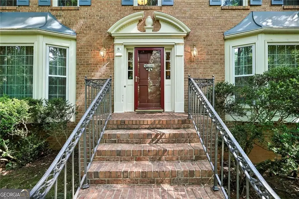 6051 Millstone Run, Stone Mountain, GA 30087 - #1