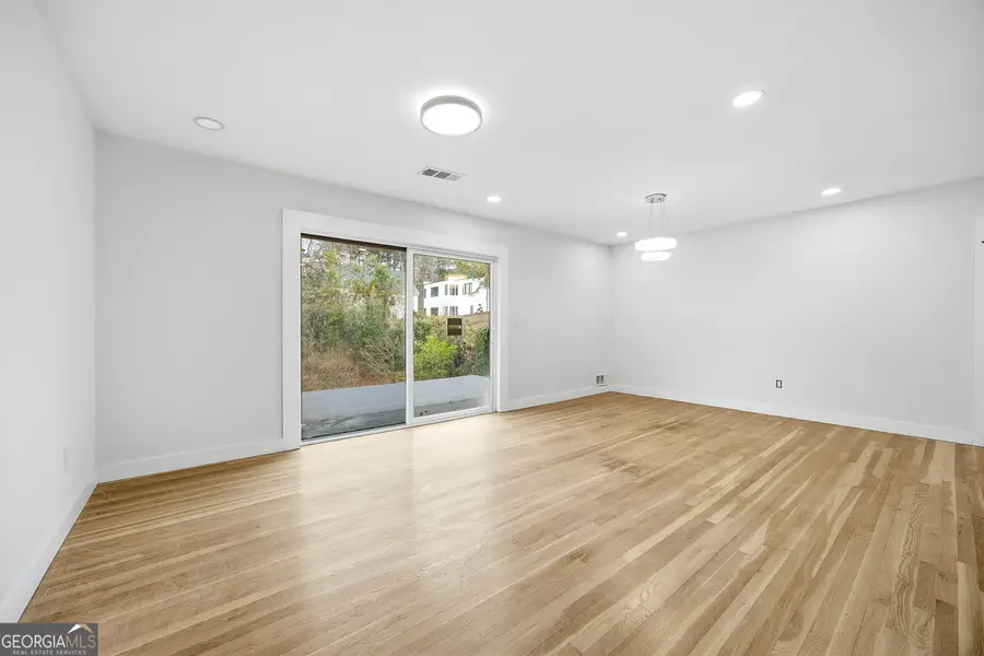 42 W Belle Isle Road Ne, Atlanta, GA 30342 - #2