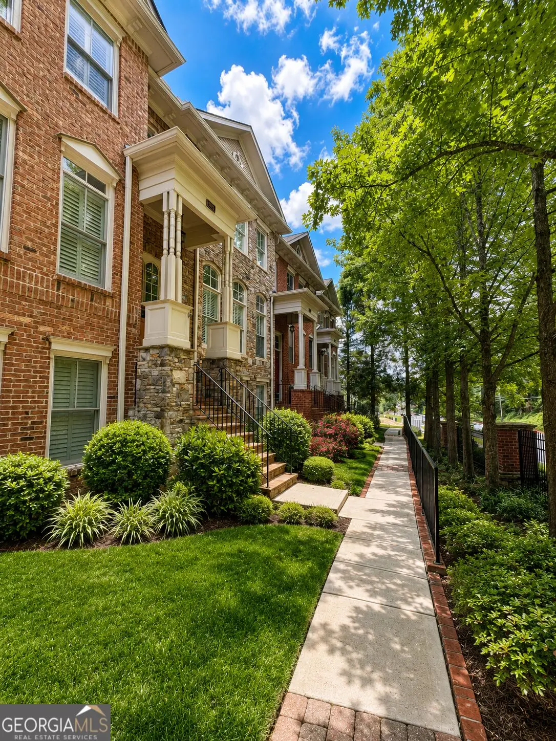 1085 Charles Towne Square, Sandy Springs, GA 30328 - #1