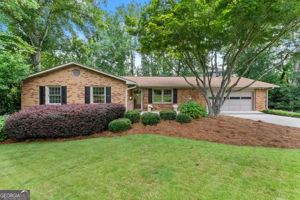 290 Cochran Drive, Gainesville, GA 30506