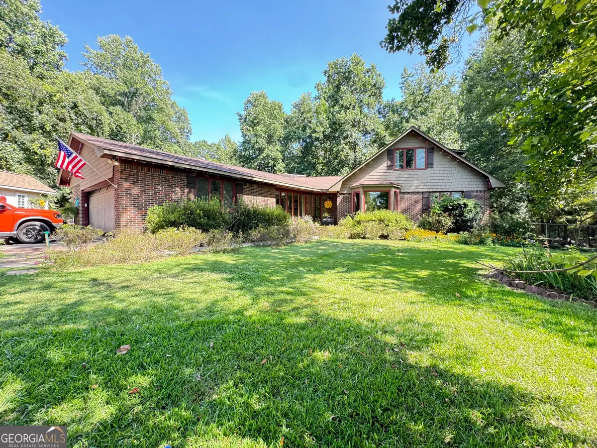 1027 1st Avenue, Centre, AL 35960 - #1