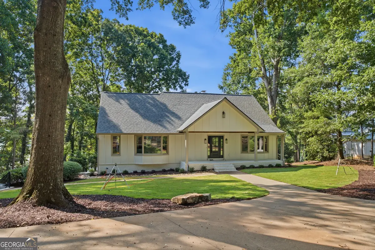 2585 Bridgewater Circle, Gainesville, GA 30506 - #1
