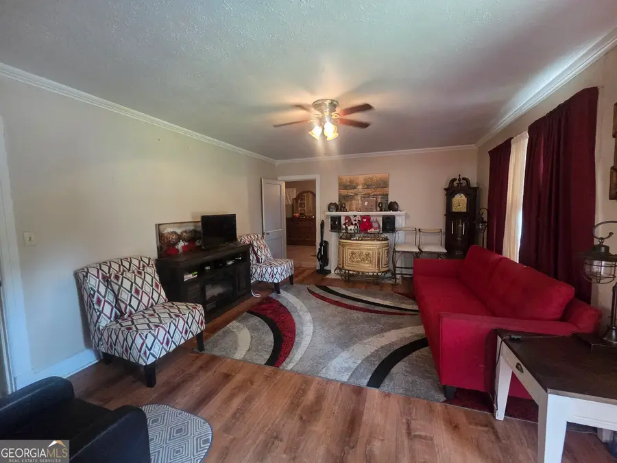 411 E 19th Avenue, Cordele, GA 31015 - #2