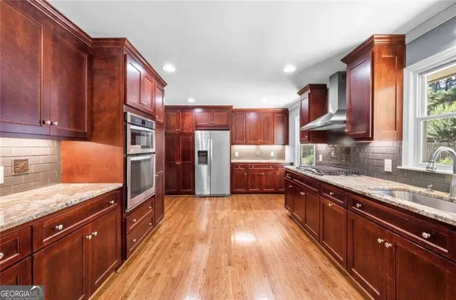 392 Heritage Lane, Alpharetta, GA 30009 - #2