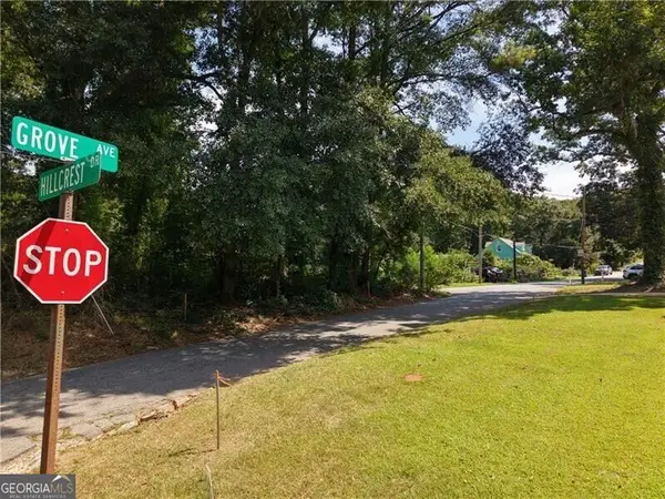 1923 Grove Avenue, East Point, GA 30344